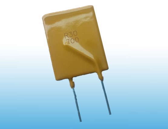 30R自恢復(fù)插件PPTC熱敏電阻